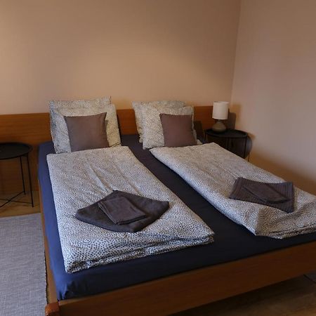 Kajári Apartmanház Balatonfokajar Exterior foto