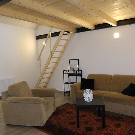 Kajári Apartmanház Balatonfokajar Exterior foto