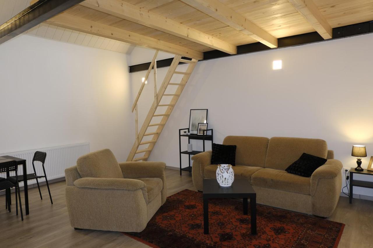Kajári Apartmanház Balatonfokajar Exterior foto